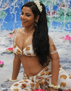 vidya balan in the movie the dirty picture