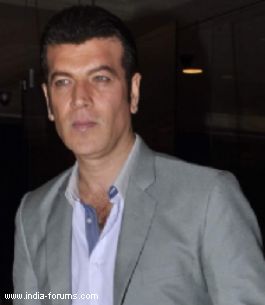 aditya pancholi