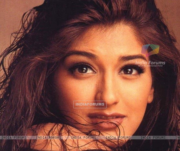 Sonali Bendre - Picture Gallery