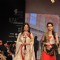 Tasneem Sheikh and Muskaan Mihani on ramp at the Beti show by Vikram Phadnis at IIJW 2012