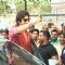 Shahid Kapoor waves out to his fans at Lala Lajpat Rai College
