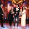 Farah and Mona welcome Sidharth on Entertainment Ke Liye Kuch Bhi Karega