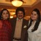Pankaj Udhas with daughters Nayab and Rewa Udhas