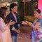 Shah Rukh Khan and Kajol Visits Taarak Mehta Ka Ooltah Chashmah Sets