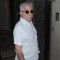 Dalip Tahil snapped outside Om Puri's residence to pay last respects!