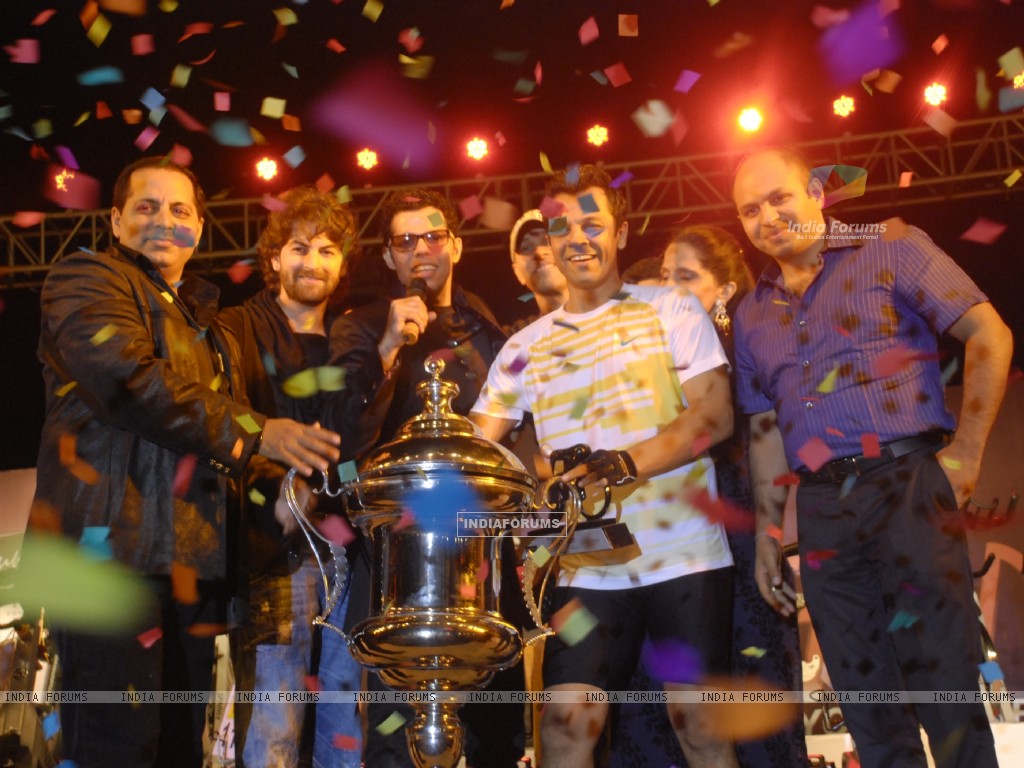  - 174367-neil-nitin-mukesh-baqar-nasser-kevin-sheth-at-pinnathon-2011-at