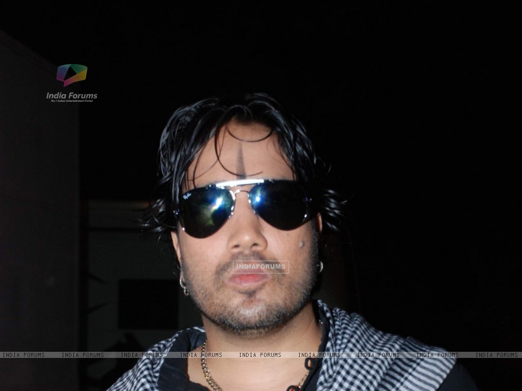 Mika Singh Pics