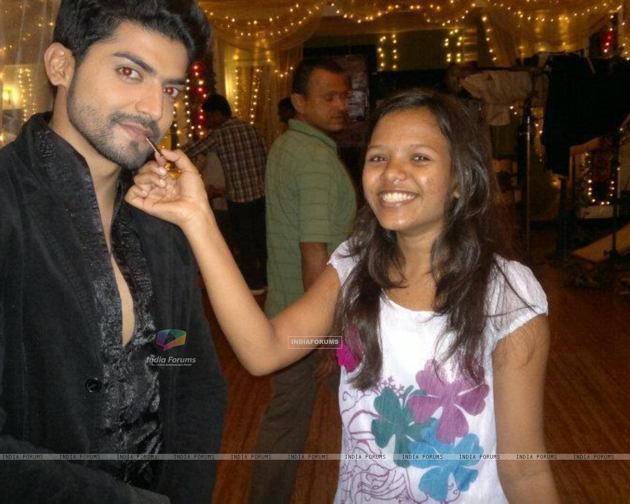  - 170101-gurmeet-as-maan-meeting-his-fans