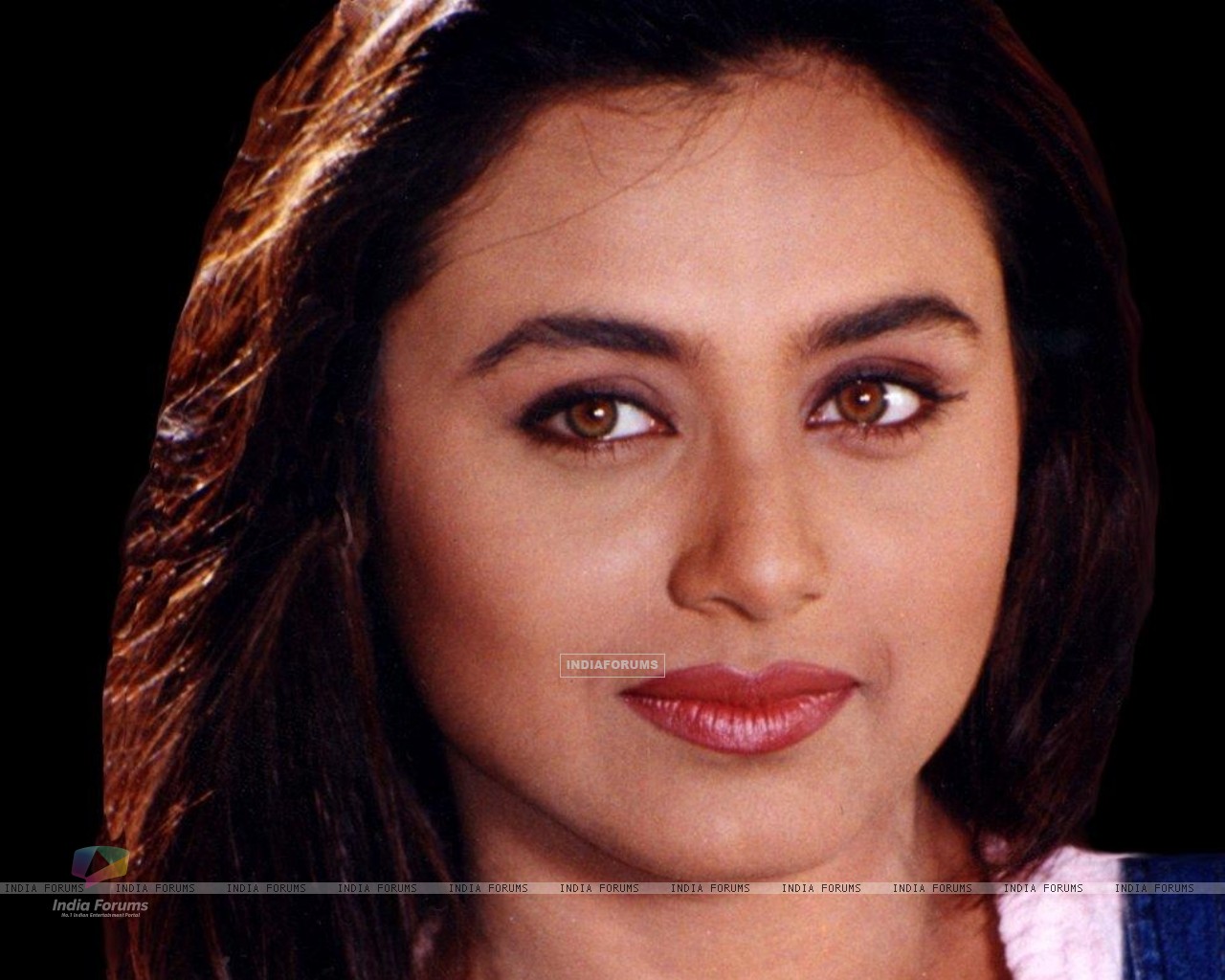 Rani Mukherjee - Wallpaper Actress