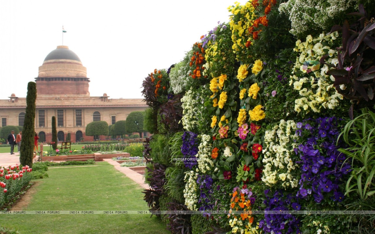 Mughal Garden Delhi