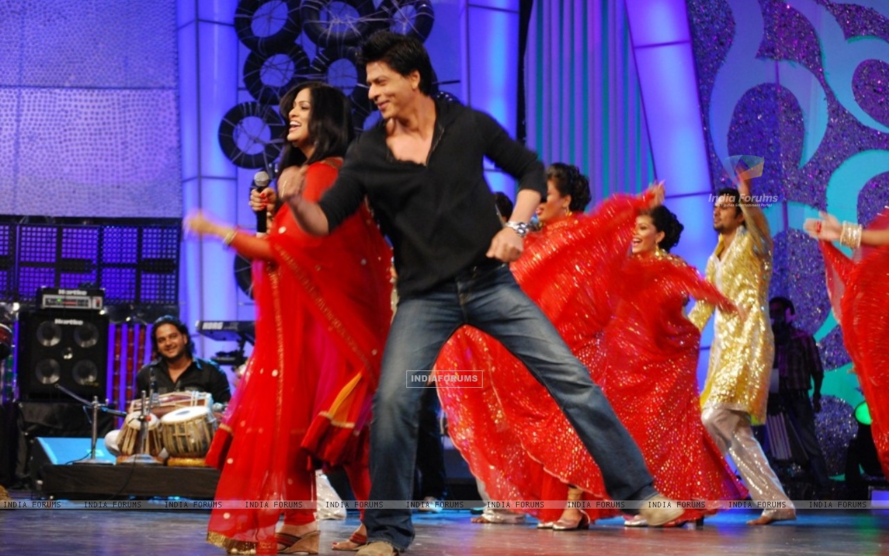 Shahrukh Khan Dance