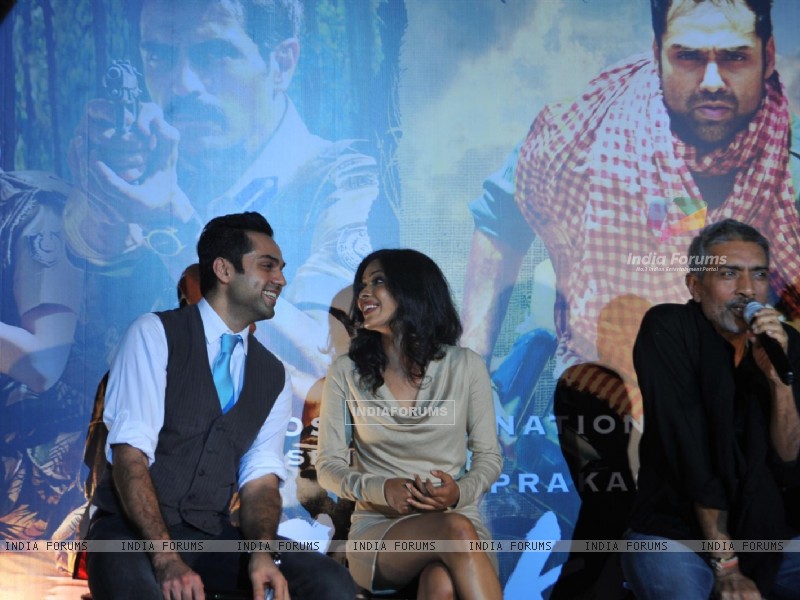  - 220586-abhay-deol-anjali-patel-and-prakash-jha-at-unveiling-of-forthco