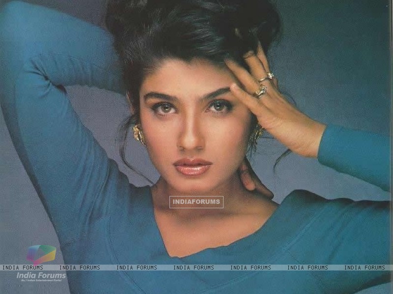 Raveena Tandon - Gallery Colection