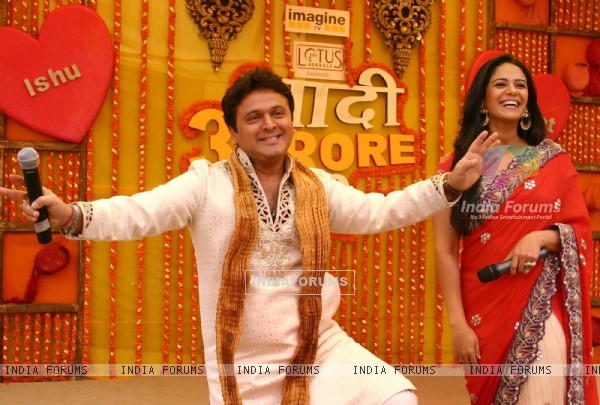 Imagine TV show &quot;Shaadi 3 Carore Ki '' host Ali Asgar and Mona Singh in New Delhi on Saturday- IANS Photo by Amlan Paliwal..