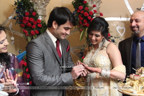 Vivian Dsena and Vahbiz Dorabjee Engagement Ceremony