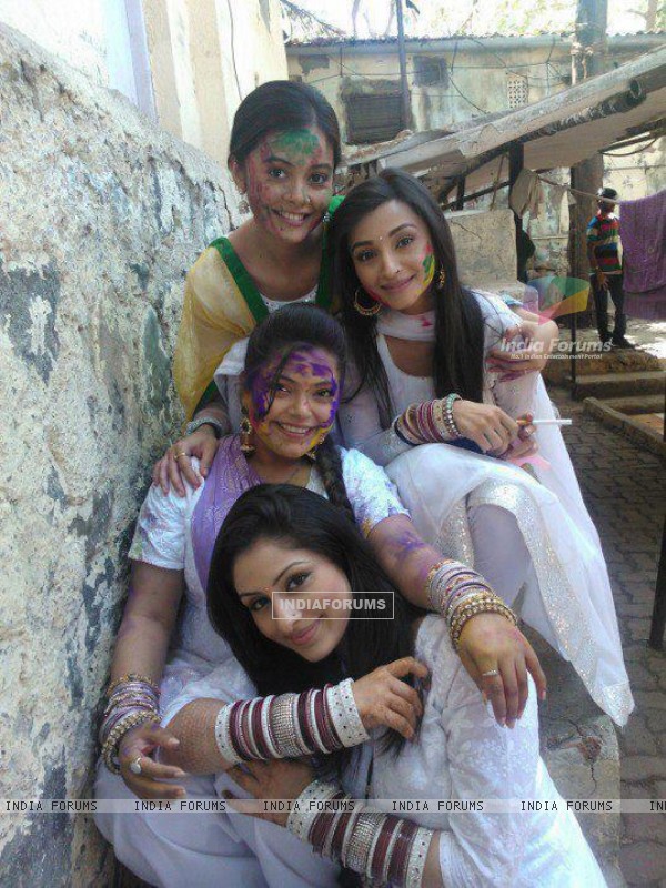Preeto on sets with cast