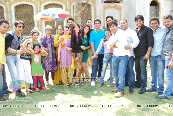 Amrit Manthan celebrates their completion of 1 year