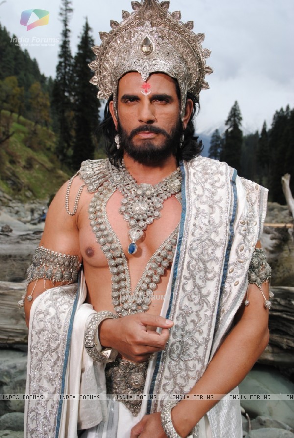 Arav Choudhary as Bheeshma