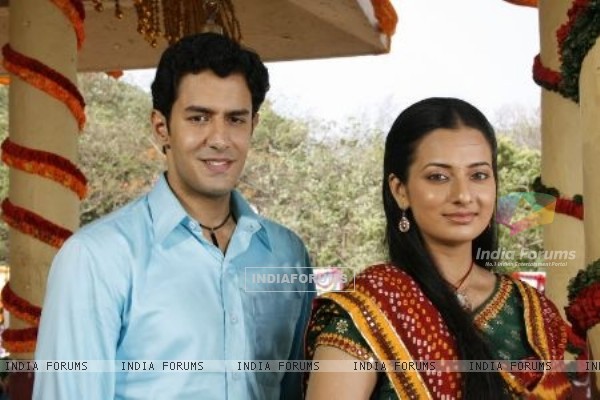 Still image from the show Shraddha