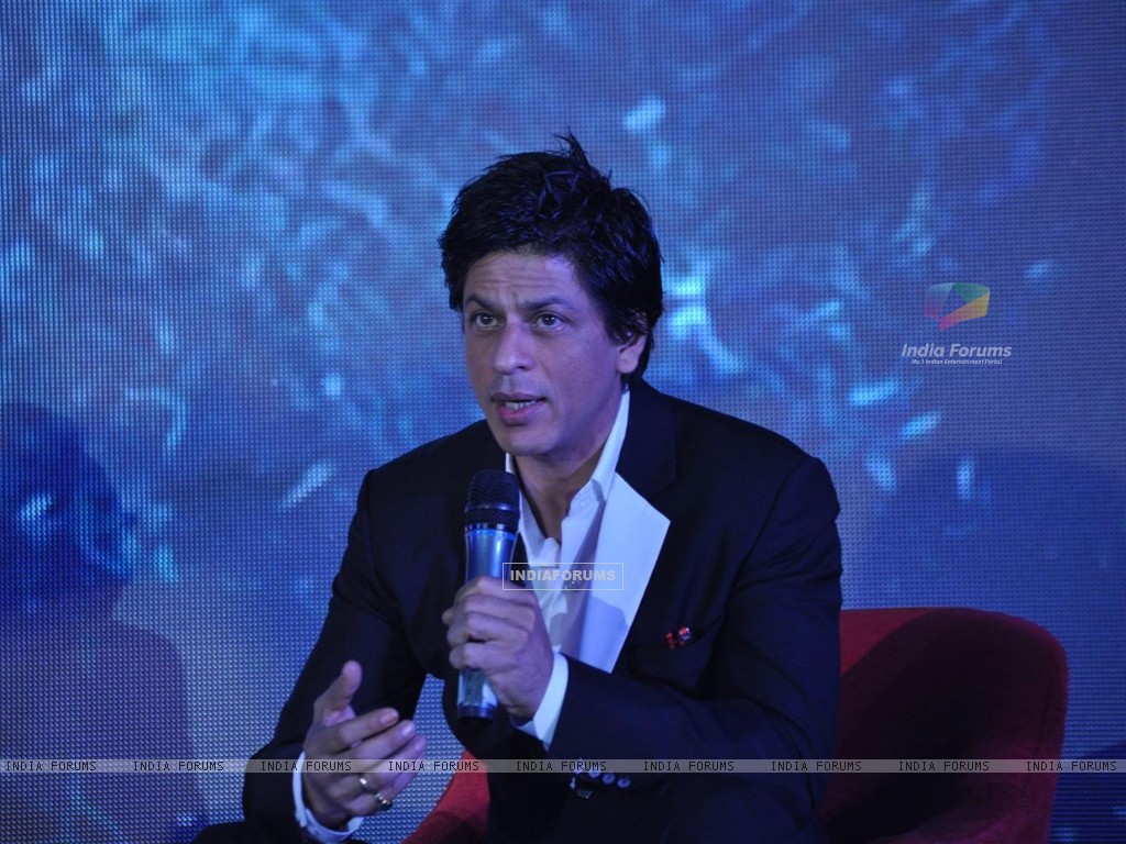 Shahrukh Khan launch Imagine Indian television's new mega show &quot;Zor Ka Jhatka&quot; at Grand Hyatt Hotel (112891) size:1024x768