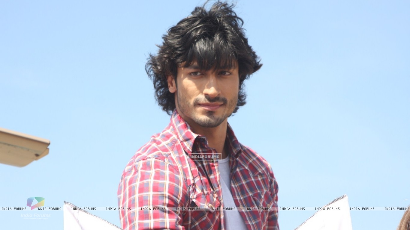 Vidyut Jammwal Vidyut Jamwal at Channel BIG RTL Thrill launch (272868) image